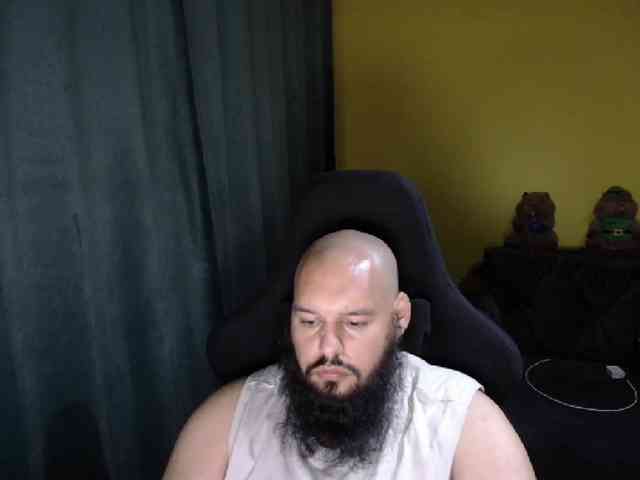 GuesssWho24
