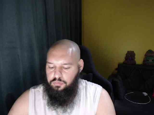 guessswho24