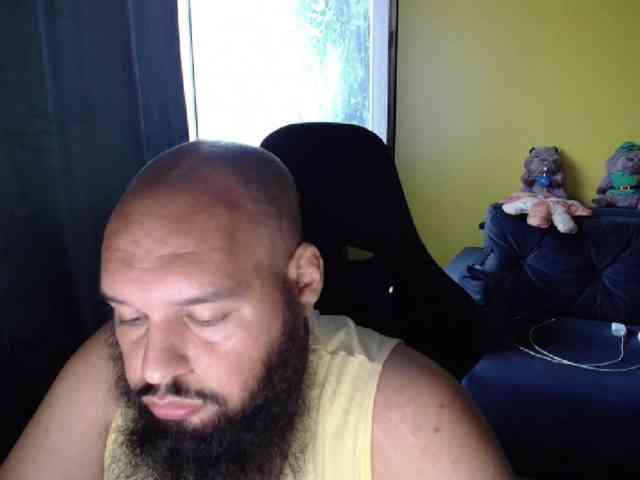 GuesssWho24