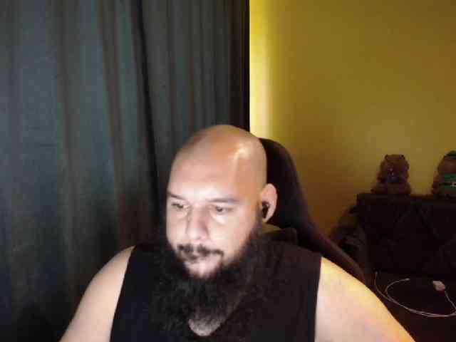 guessswho24