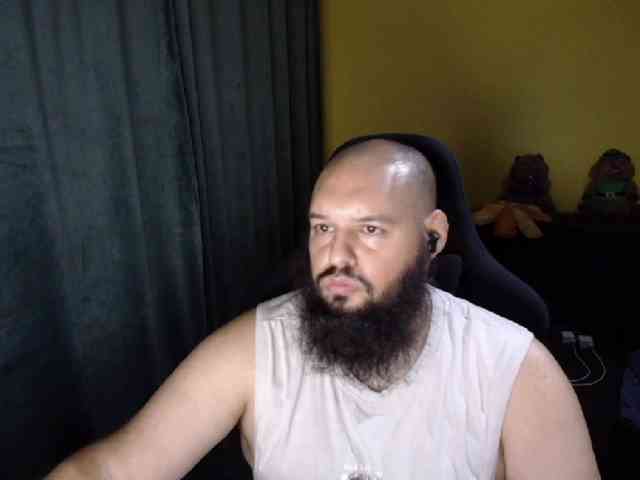 GuesssWho24