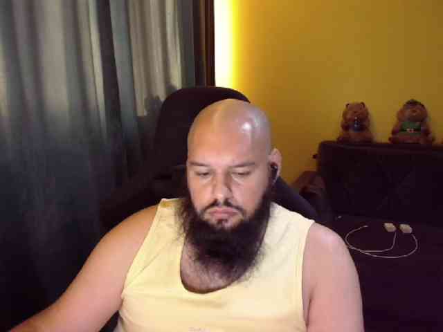 guessswho24
