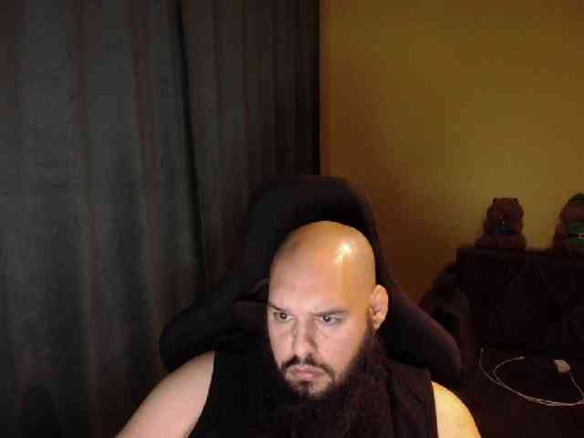 guessswho24