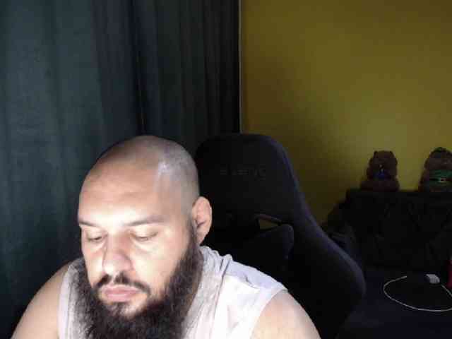 guessswho24