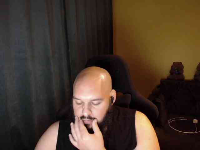 GuesssWho24