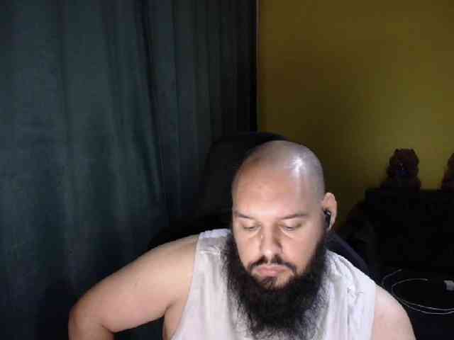 GuesssWho24