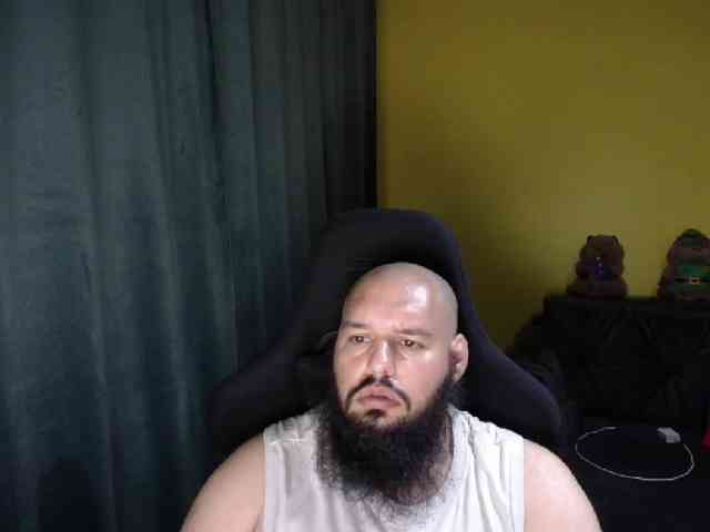 GuesssWho24