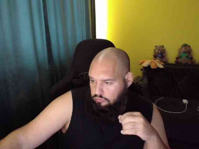 GuesssWho24