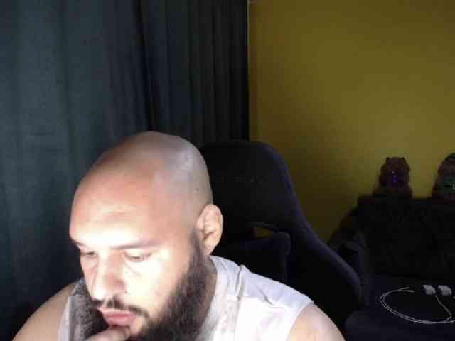 guessswho24