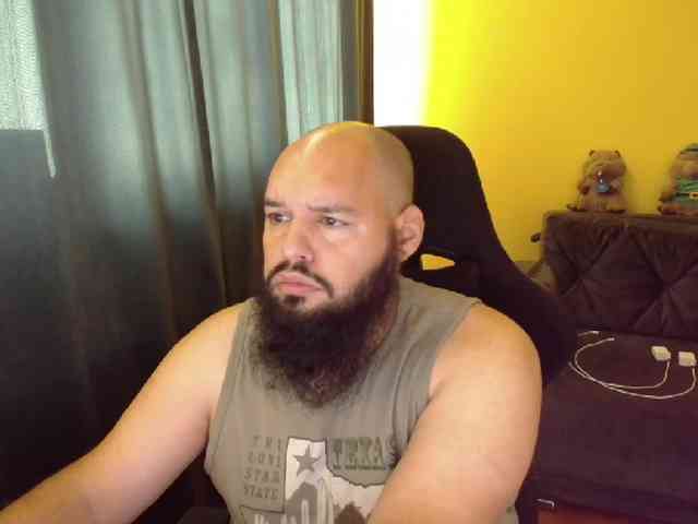 GuesssWho24