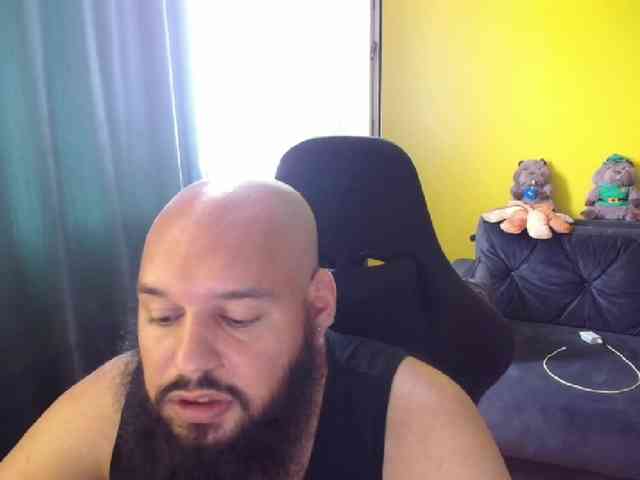 guessswho24