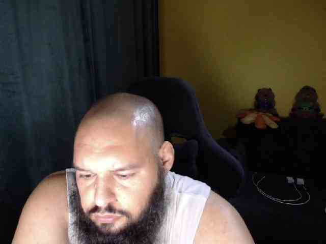 GuesssWho24