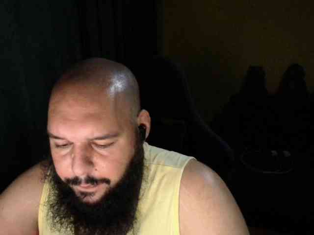 GuesssWho24