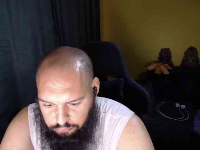 GuesssWho24