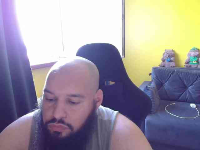 guessswho24
