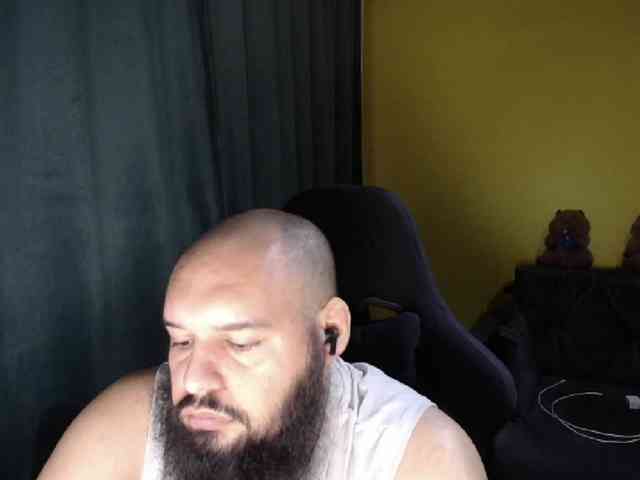 guessswho24