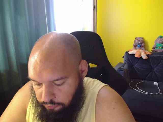 GuesssWho24