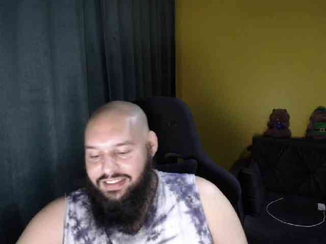 guessswho24
