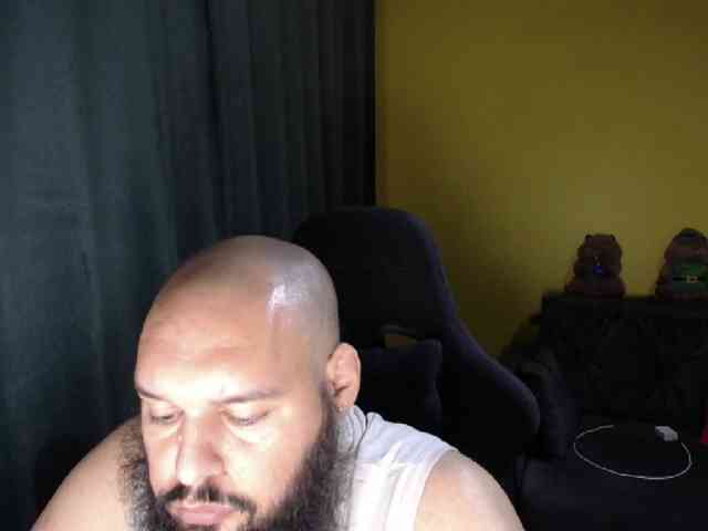 GuesssWho24