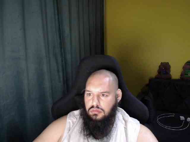 guessswho24