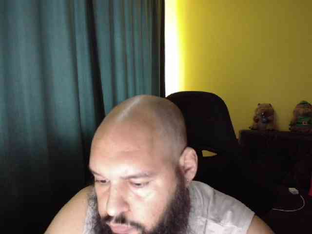 GuesssWho24