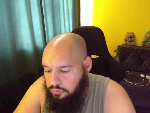 GuesssWho24