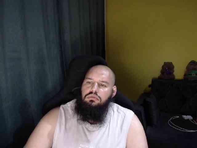 guessswho24