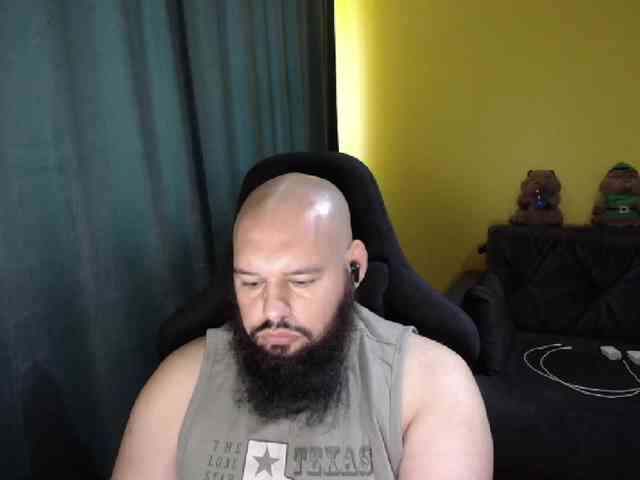 guessswho24