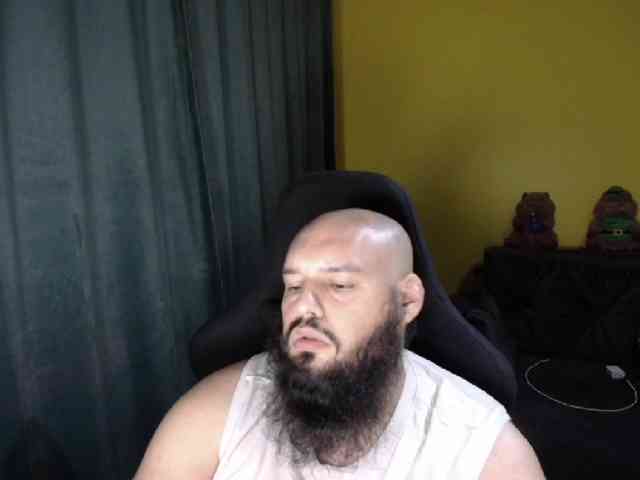 guessswho24