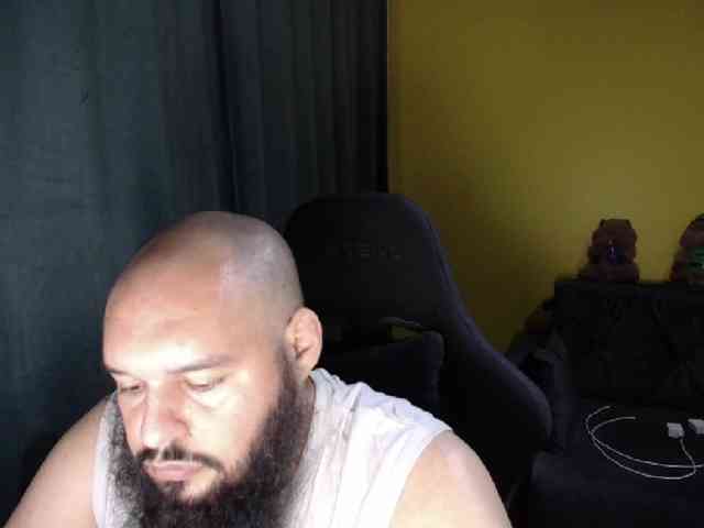 guessswho24
