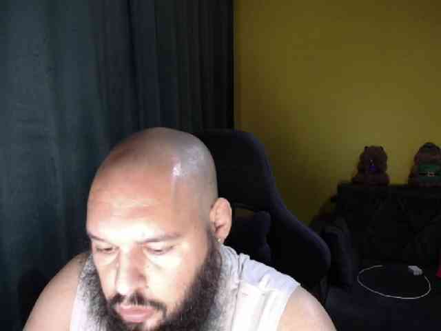 GuesssWho24