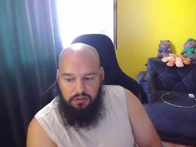 guessswho24