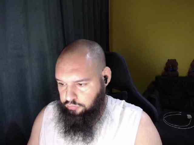 GuesssWho24