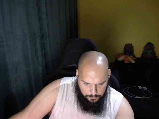 GuesssWho24