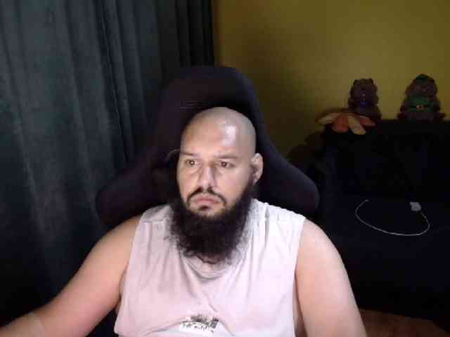 GuesssWho24