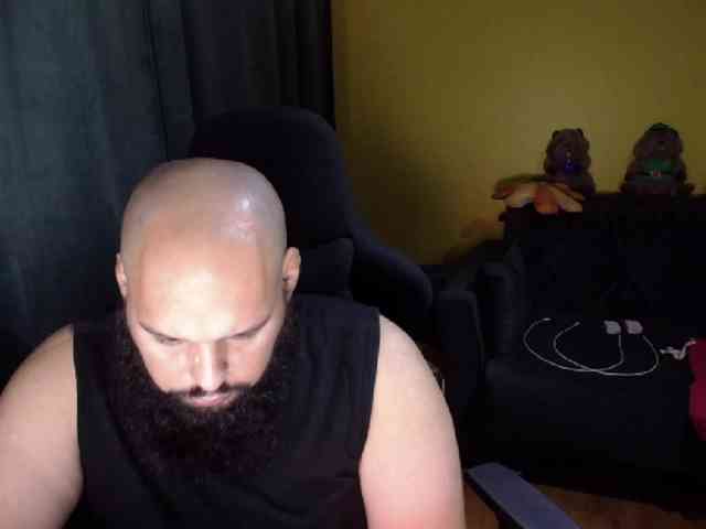 GuesssWho24