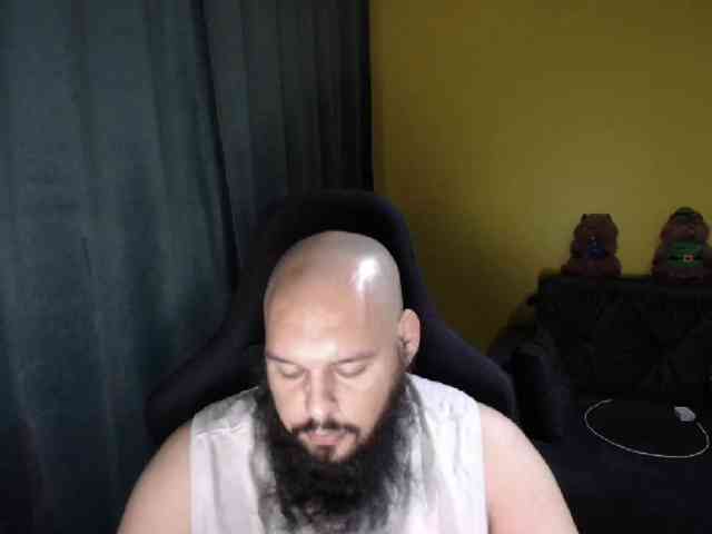 GuesssWho24