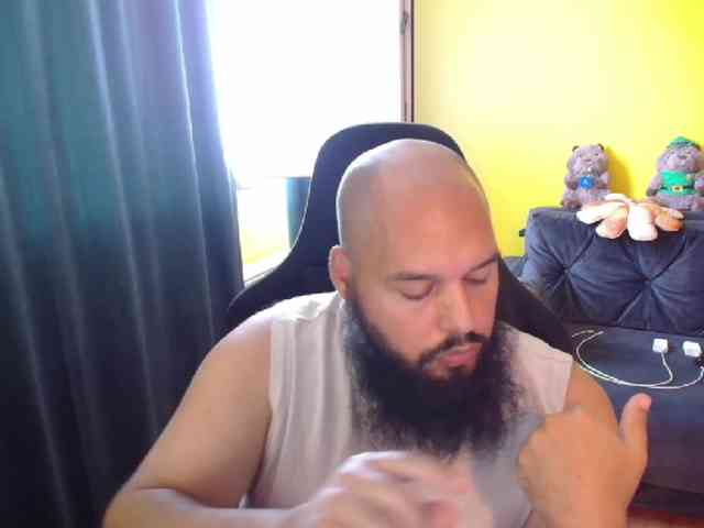guessswho24