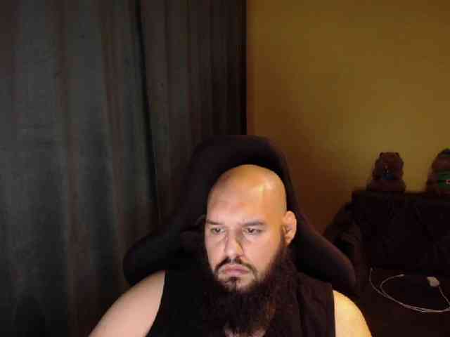 GuesssWho24