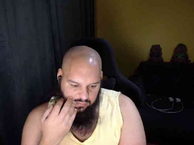 guessswho24