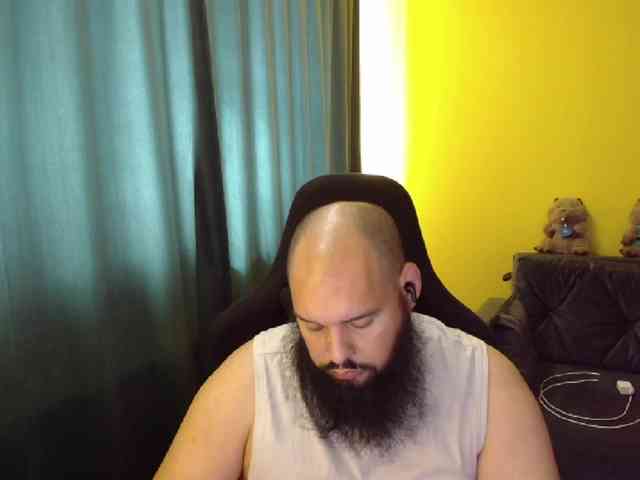 GuesssWho24