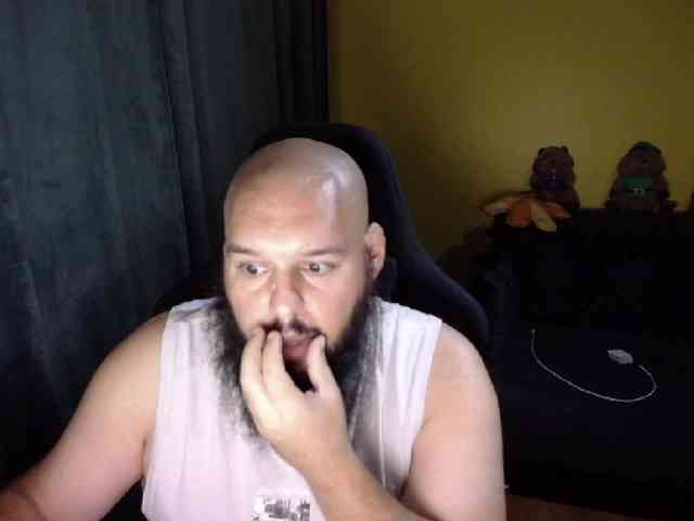 GuesssWho24