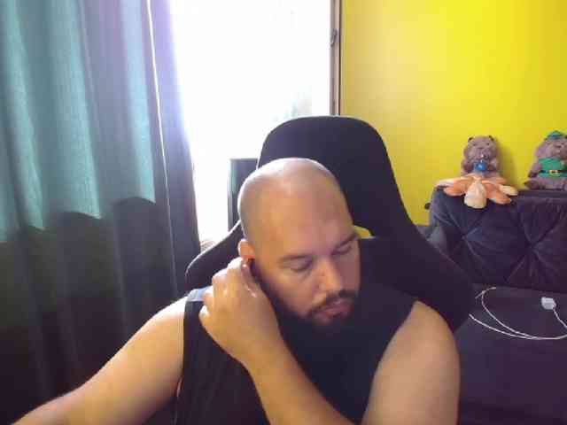 guessswho24