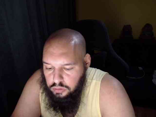 GuesssWho24