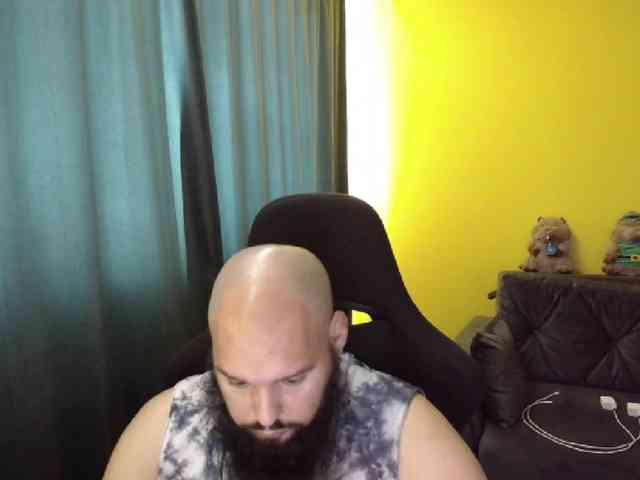 guessswho24