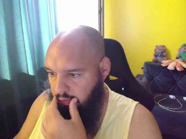 GuesssWho24