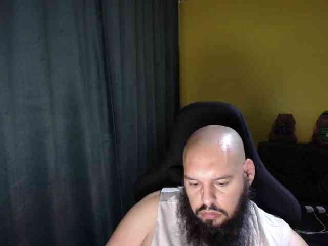 guessswho24