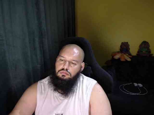 GuesssWho24