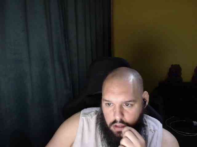 GuesssWho24