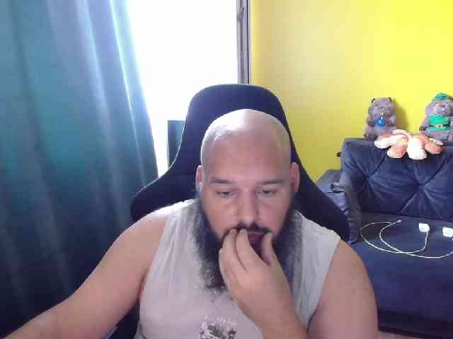 guessswho24
